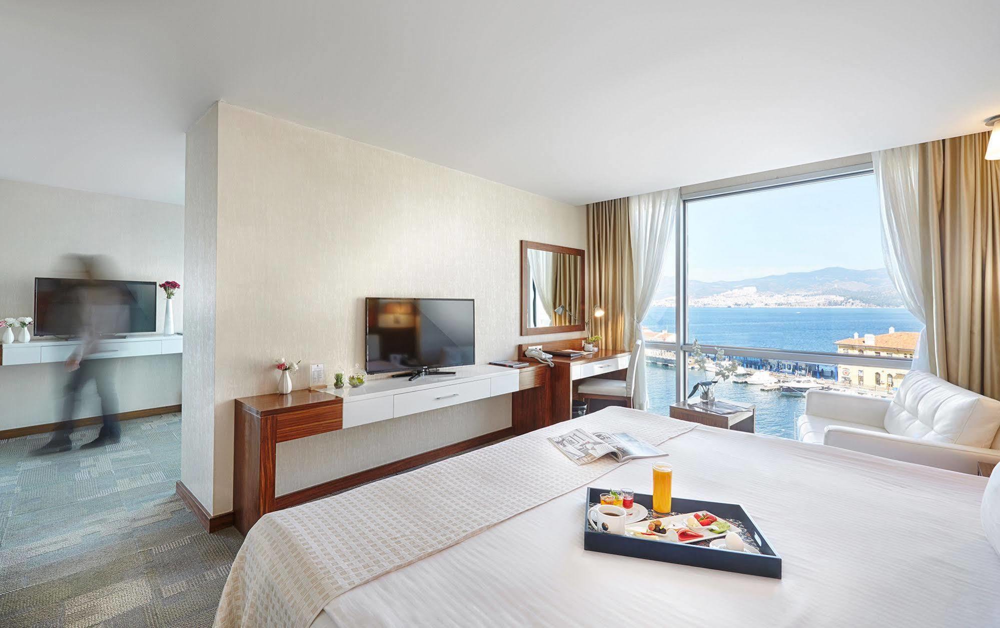 Kordon Hotel Pasaport Izmir Exterior photo